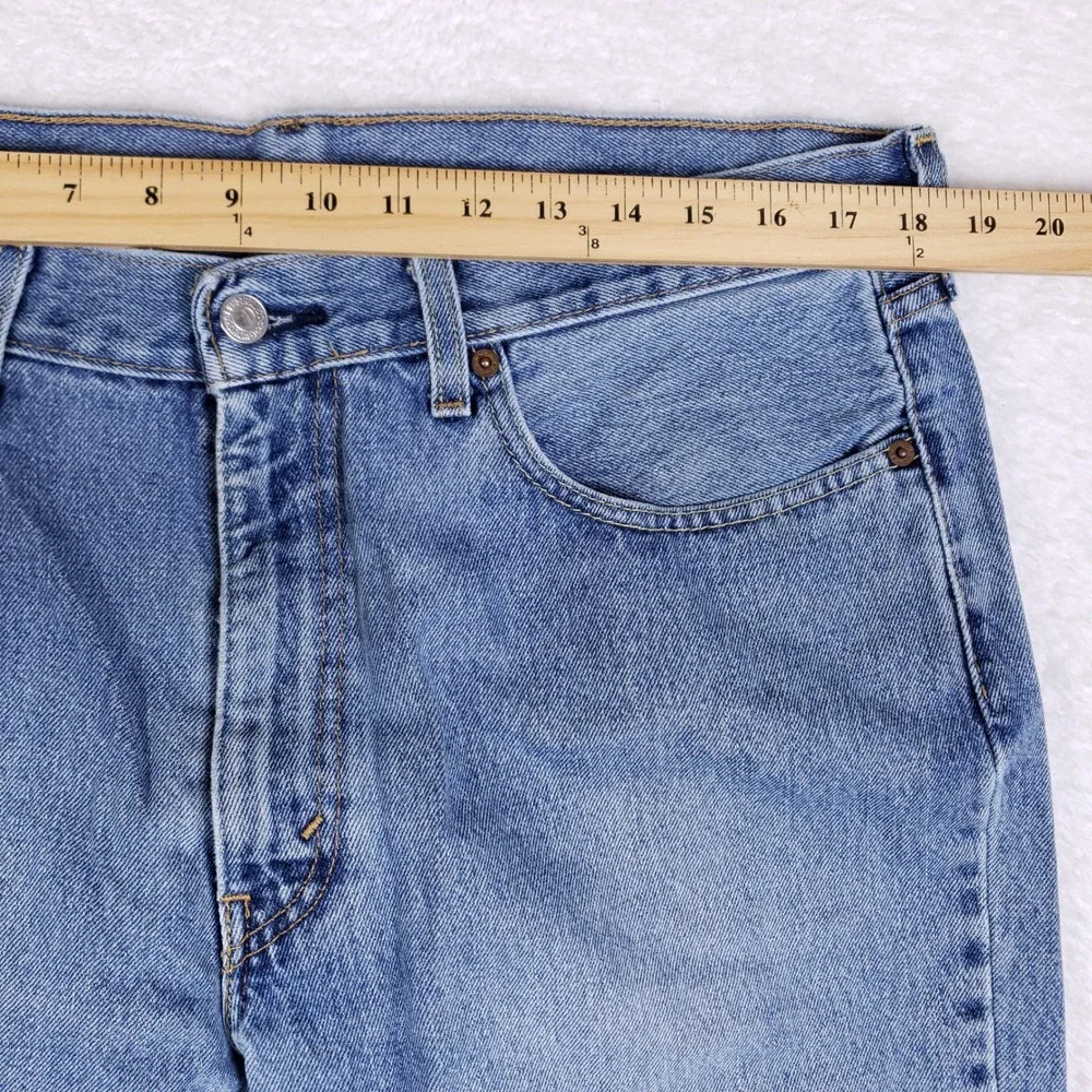 Levi's 550 Relaxed Fit Jeans Mens 36x29 Light Wash Denim Vintage Y2K‎